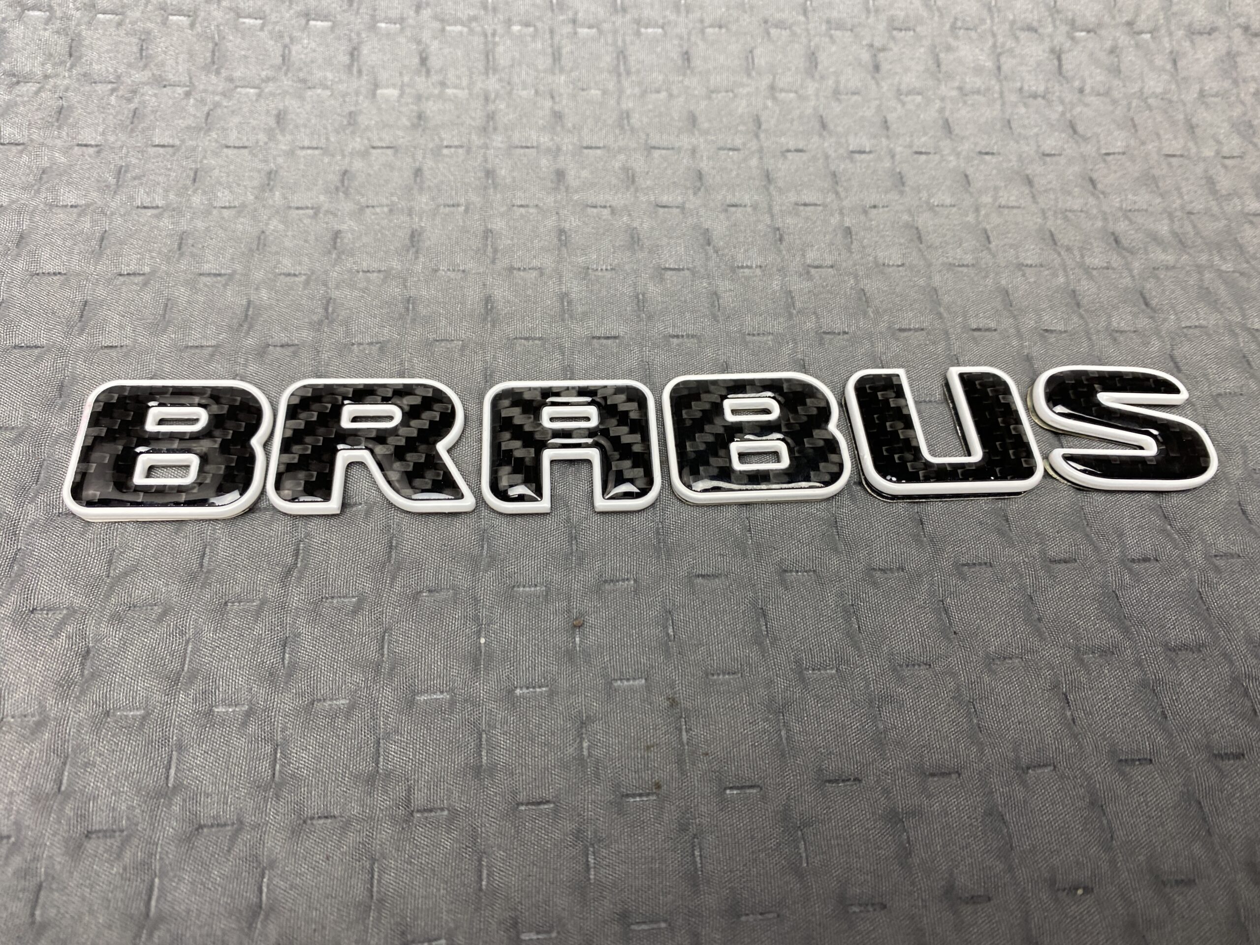 Tail Badges Brabus Roket style White and carbon for Mercedes-Benz G Class